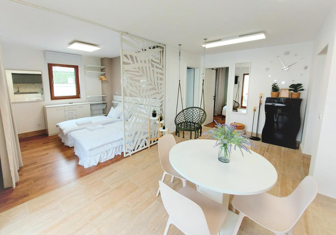 Apartment Emily 슬라티네 외부 사진